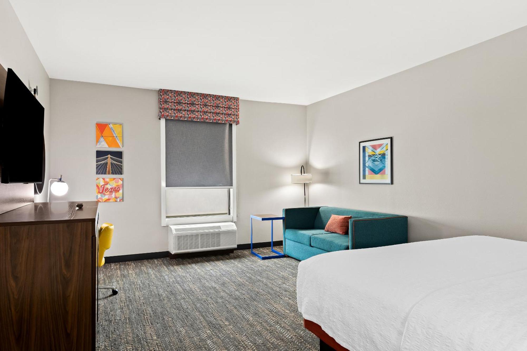 Hampton Inn Лонгвью Экстерьер фото