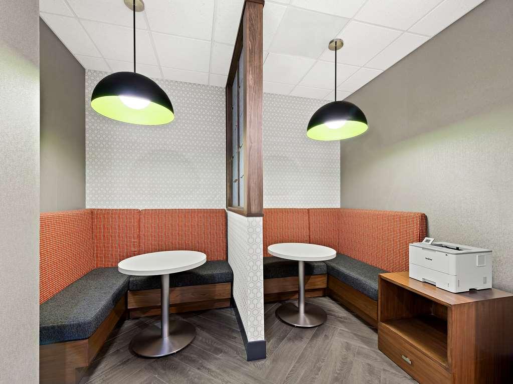 Hampton Inn Лонгвью Удобства фото